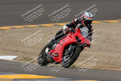 media/Sep-10-2022-SoCal Trackdays (Sat) [[a5bf35bb4a]]/Bowl Exit (1120am)/